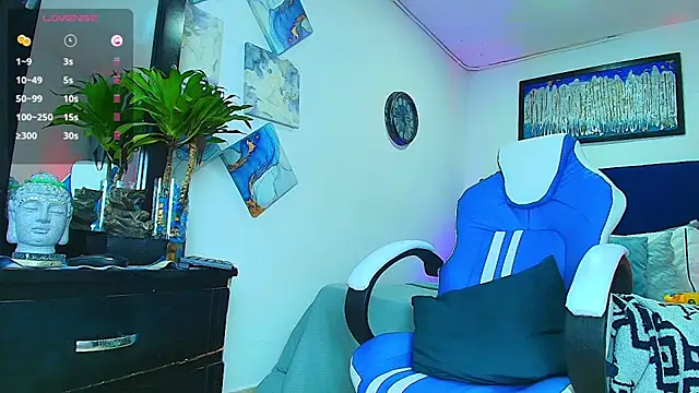 Chat XXX en directo de Adil_aminn