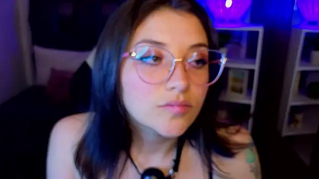phoenixxxx777 XXX чат на живо