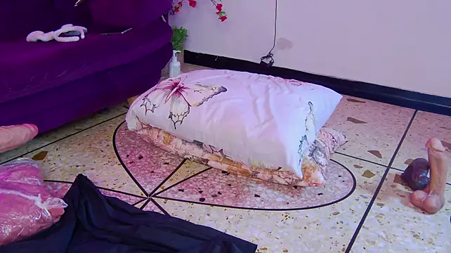 Daliana_Gounbolt 라이브 XXX 채팅