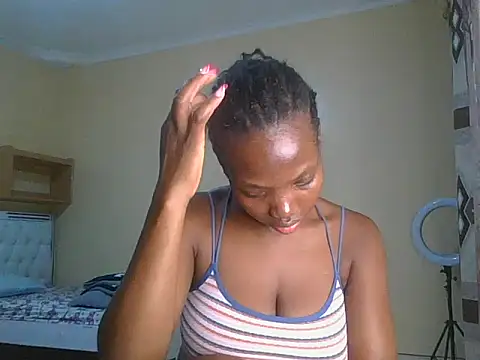 Chatroom XXX en direct de Mariana_150