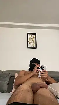 rnboy_hot Show in webcam