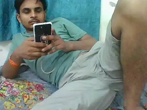 Sumit_LkO's Live XXX Chat