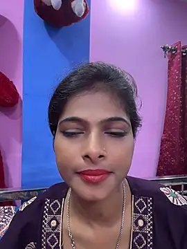 SUZY_QUEEN01's Webcam Show