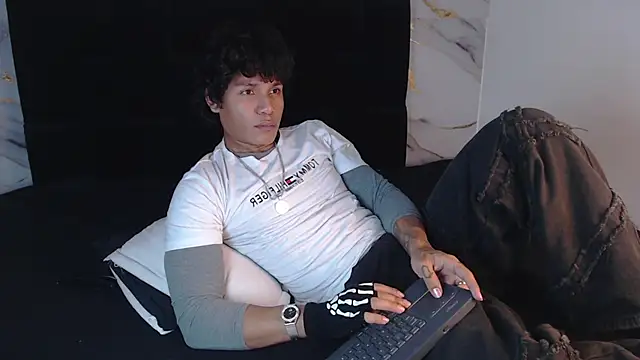 MaximilianRoth Webcam Show