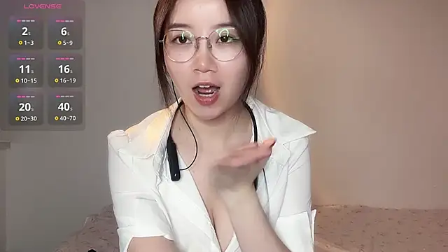 77-Vicky Chat XXX live