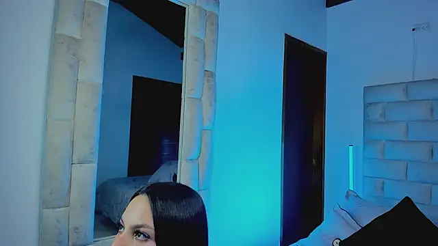 Czat XXX na żywo – HollyGrey_