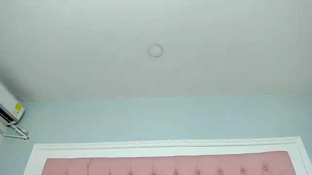 SarahDoll__ Show Webcam