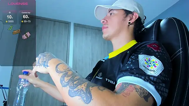 Show de webcam de LOBO_ALPHA