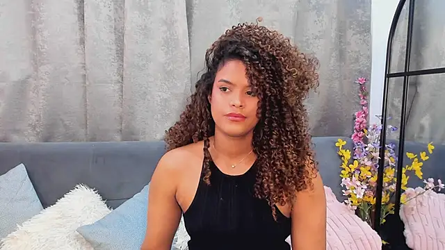 Amelia_bss – Naživo XXX chat