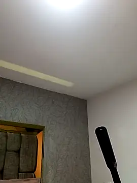 Naomy_Gomez_ Chat XXX in diretta