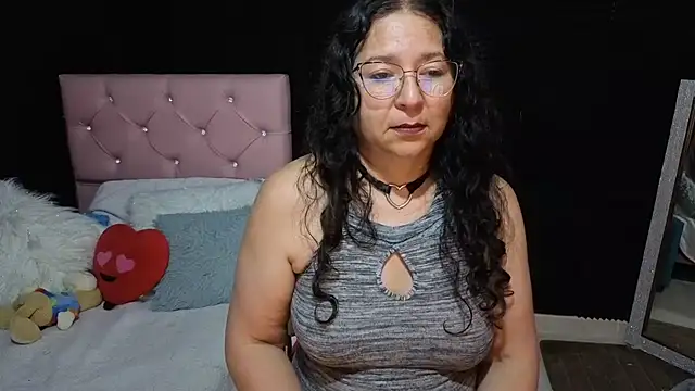 katifoxx's Webcam Show