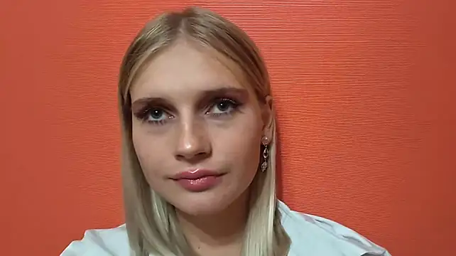 LavelleHolbrook's Live XXX Chat