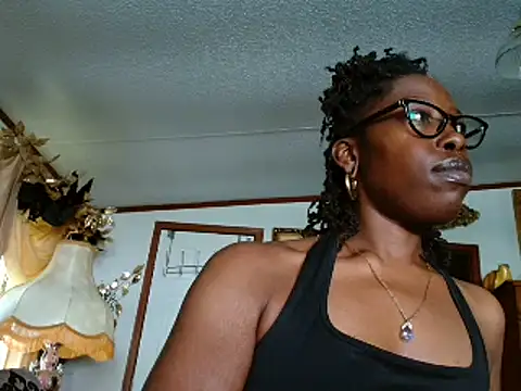 MasterIndigo's Live XXX Chat