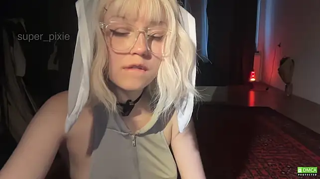 Chat XXX en directo de super_pixie