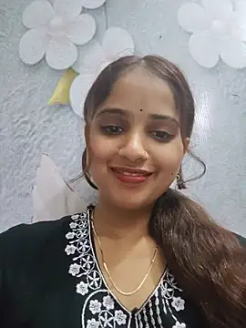 Sy_Shrishti Adlı Modelin Canlı XXX Sohbeti