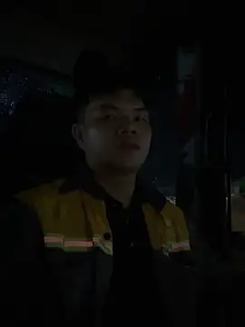 yangloc 即時 XXX 聊天