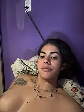 צ'אט XXX בשידור חי של bruxinha01