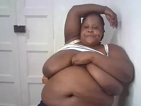 Sexy_boobiess Adlı Modelin Canlı XXX Sohbeti