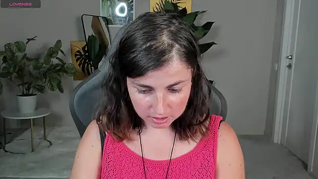 Chat +18 de MartaEdams ao vivo