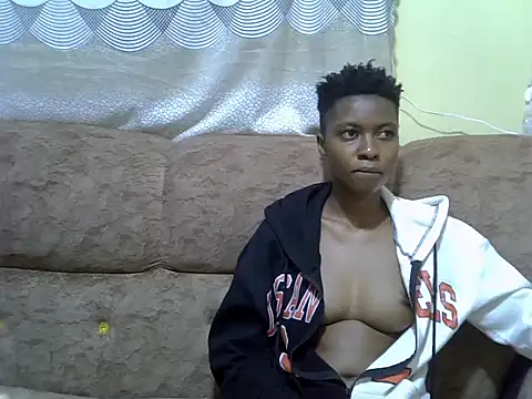 XXX chat uživo modela prettyy_joy
