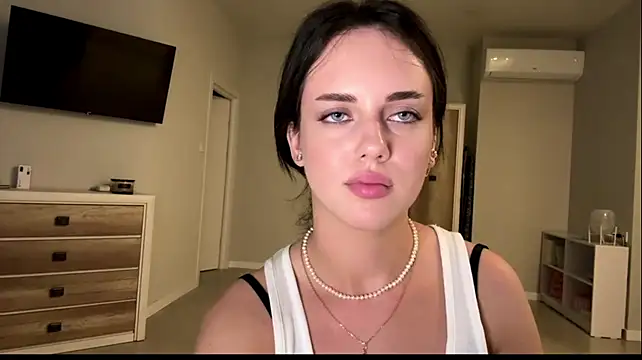 Chat +18 de A_Milly ao vivo