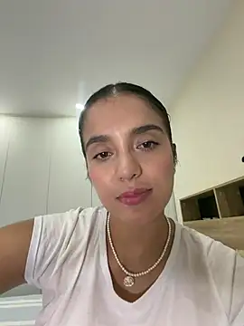 lara_bekern Live XXX chat