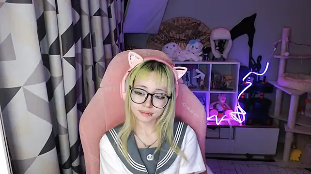 Chat +18 de SaxonDibs ao vivo