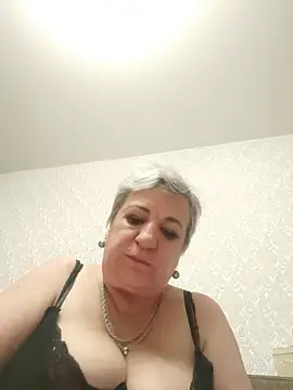Chat +18 de StarNicole ao vivo