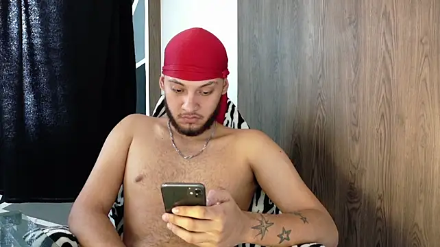 Chat XXX ao vivo de Ryan_Miller111