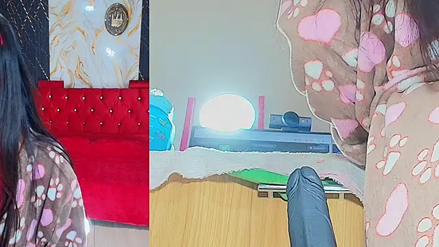 Chat +18 de keily__funny ao vivo