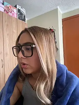 Miabonnett_ 라이브 XXX 채팅