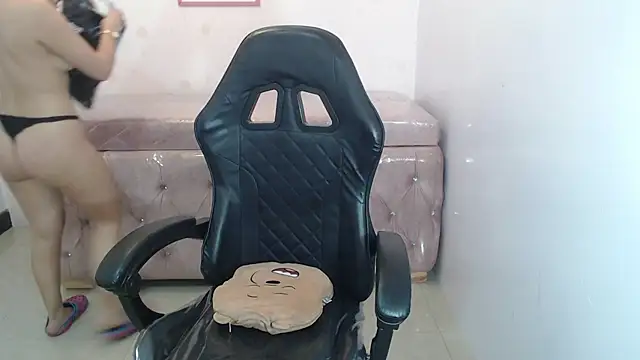 Show de AlanaMoon_ch na webcam