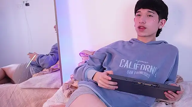 suki_dolll's Live XXX Chat