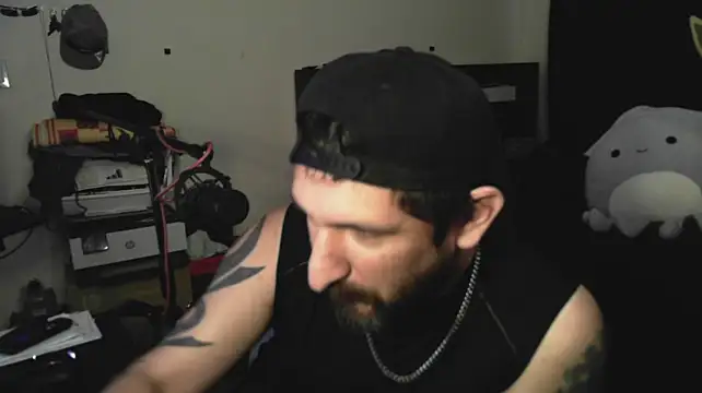 Chatroom XXX en direct de DevilPup75_