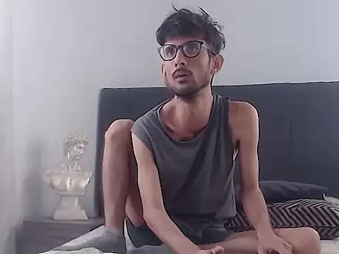 sasuke_bigcock: απευθείας συνομιλία ΧΧΧ