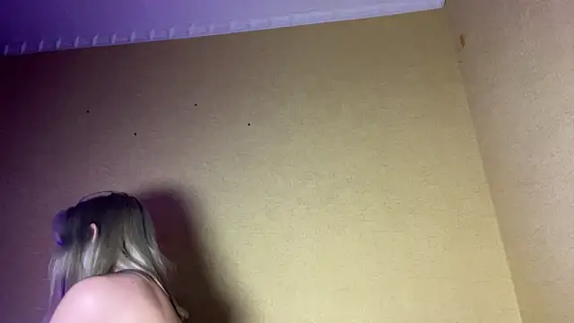 แชท XXX สดของ xXMelanieseXx