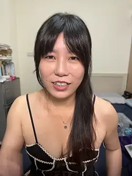 vivi131927 现场XXX聊天