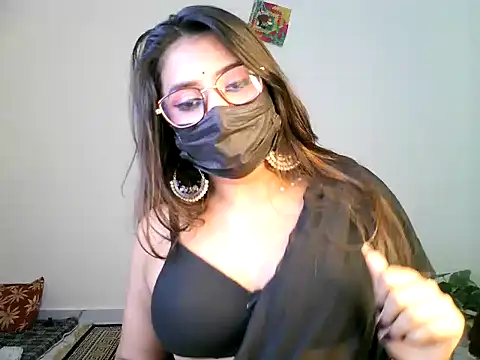 Show webcam de NANCY_OBEROYE_
