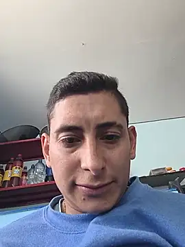 Chat XXX en directo de Tiger_cryad