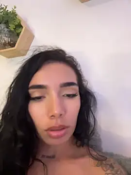 milasantana_'s Live XXX Chat