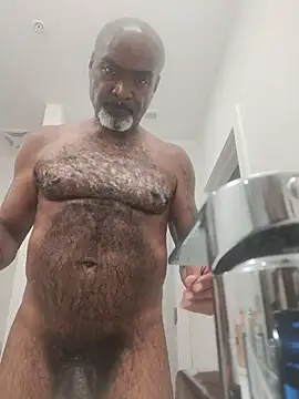 XXX chat uživo modela sinnernoir