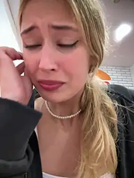 blonde_exe Obrolan Langsung XXX