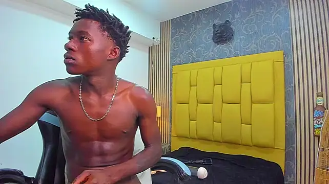 chimi88 Webcam Show