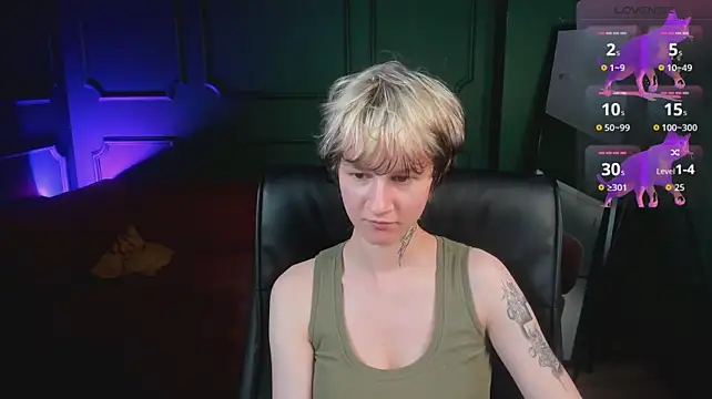 XXX chat uživo modela Senpai_Sins