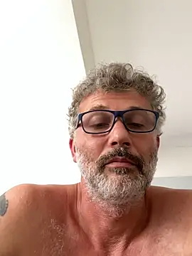 Chat +18 de max219 ao vivo