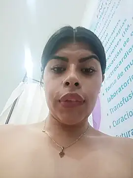 SOFIA-11_ Chat XXX in diretta