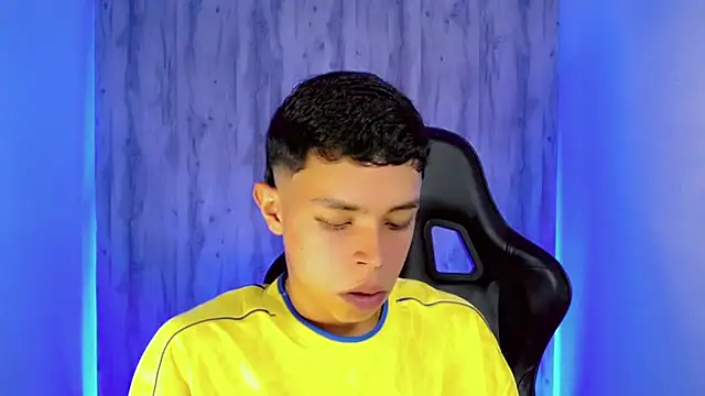 Chat +18 de JeifMoon_ ao vivo