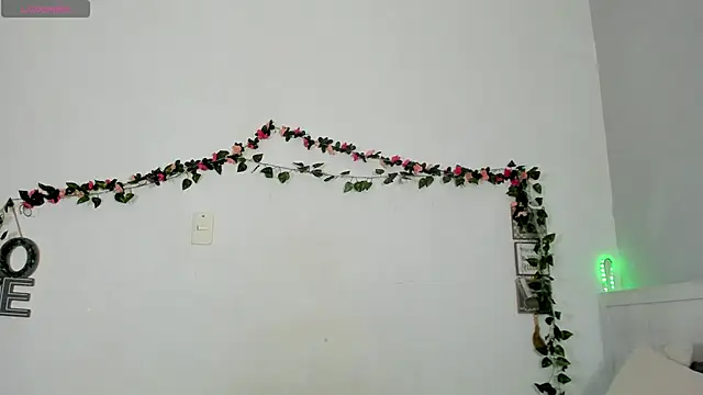 Chat +18 de sofia-belle ao vivo