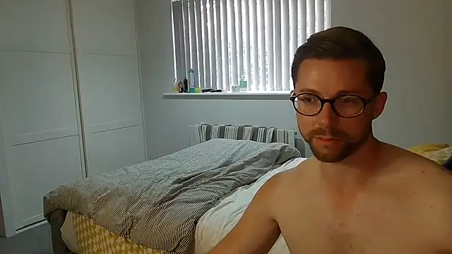 kkezzy – webcam-show