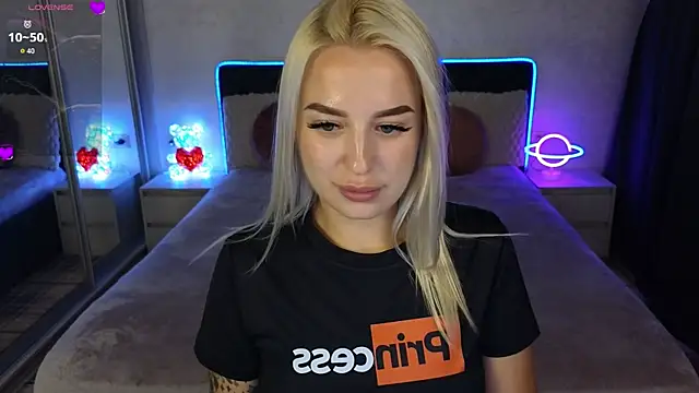 Chat +18 de Crystal_Barbie ao vivo